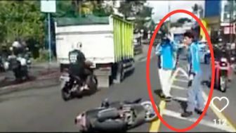 Viral! Gegara Hindari Razia, Dua Pelajar di Karangasem Nyaris Terlindas Truk