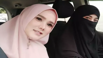 Mulan Jameela, Dihujat Netizen Soal Perebut Istri Orang, Sosok Ustazah Ini Malah Sebut Solehah