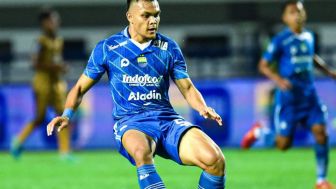 Luis Milla Belum Mampu Perbaiki Lini Belakang, Ezra Jadi Penyelamat Maung Bandung