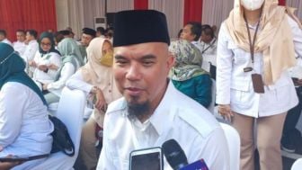 Menyeret Kedua Anaknya Masuk Politik, Ternyata Ahmad Dhani Memiliki Cita-Cita Jadi Presiden 2039