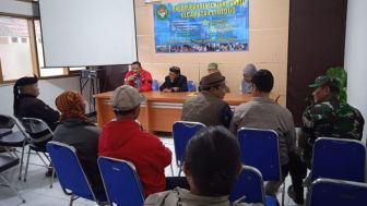 PSCG Apresiasi Pelestarian Seni Calung oleh Kelompok Seni di Cigedug Garut, Enday Kusnandar: Abah Terharu