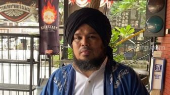 Soal Nathalie Holscher Buka Hijab, Ustadz Derry Sulaeman Akui Dirinya Bersalah: Imannya Lemah, Ilmunya Lemah