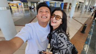 Mengungkap Kisah Cinta Happy Asmara dengan Denny Caknan Hingga Pernikahan yang Dirahasiakan