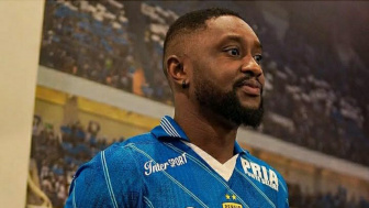 Ngebet Perkuat 'Maung Bandung', Levy Madinda Kedapatan Follow IG Persib