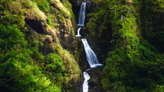 Pesona Curug Jagapati Cisompet Garut: Cek Alamat, Fasilitas, dan Harga Tiket Masuk di Sini