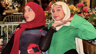 Akun Pribadi Adik Oklin Fia Diserang Netizen, Dicaci Kata-kata Tak Senonoh
