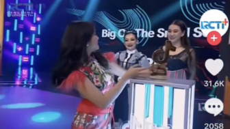 Aaliyah Massaid dan Reza Artamevia Terlihat Mesem Saat Bacakan Fuji Menangkan Tiktok Awards 2023