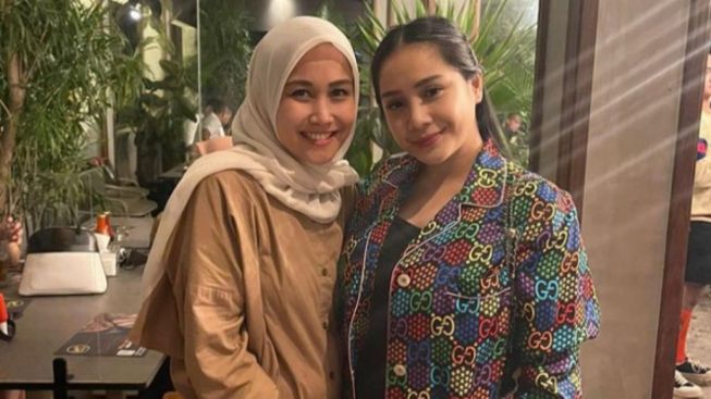 Dituding Selingkuh dengan Raffi Ahmad, Janda Cantik Mimi Bayuh Disebut Gunakan Dukun Sakti