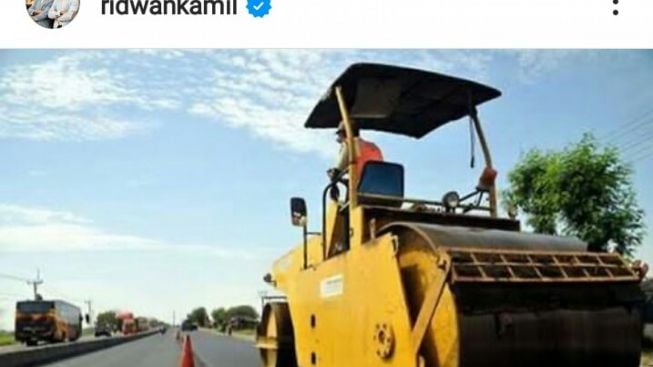 'Dirujak' Warga Garut Soal Jalan Rusak, Ridwan Kamil Unggah Status Sedang Perbaikan Jalan, Faktanya Begini