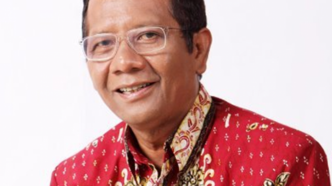 Ini Jawaban Mahfud MD saat Ditantang Bongkar Transaksi Rp 349 triliun Oleh Anggota Komisi III DPR RI