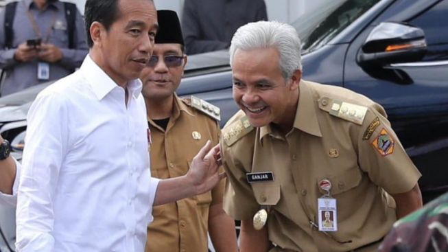 Ganjar Pranowo Umbar Foto Dampingi Jokowi di Boyolali, Netizen: Sudah Cair Hubungan Mentor dan Siswanya
