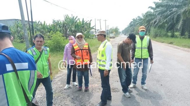Pemkab Lampung Tengah Panik, Presiden Jokowi akan Meninjau Jalan yang Dibiayai APBN Rutenya ke Jalan Rusak di Rumbia