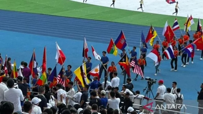 Geger! Bendera Indonesia Terbalik di SEA GAMES 2023, Kamboja Minta Maaf