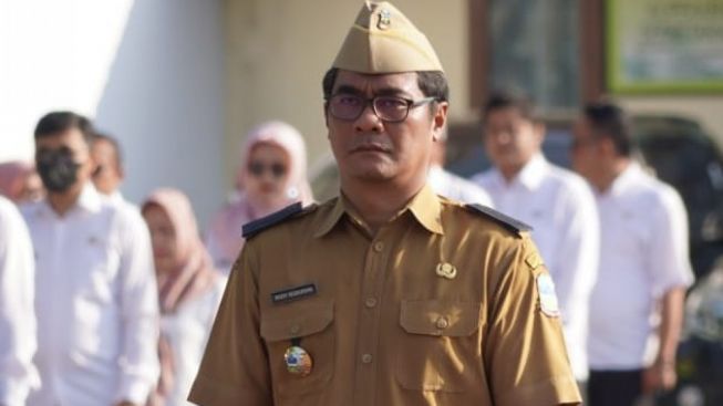 Pernah Jadi PNS Teladan, Inilah Profil Lengkap Kepala Dinas Koperasi dan UKM Garut Ridzky Ridznurdhin