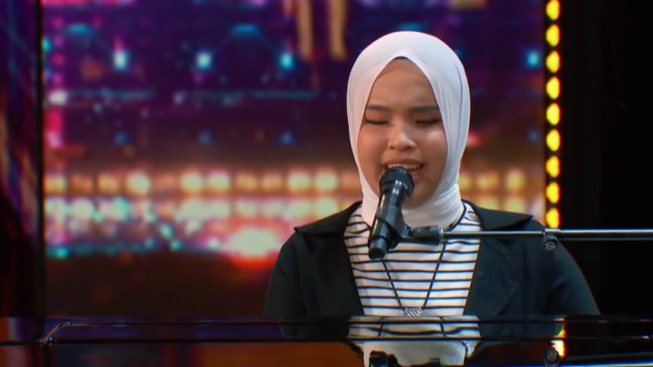 Guncang Panggung America's Got Talent, Penyanyi Tuna Netra Asal Indonesia Dapat Golden Buzzer