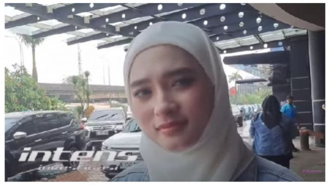 Eva Manurung Buka Kelakuan Inara Rusli yang Lebih Memilih Beli Tanah Ketimbang Beli Mobil