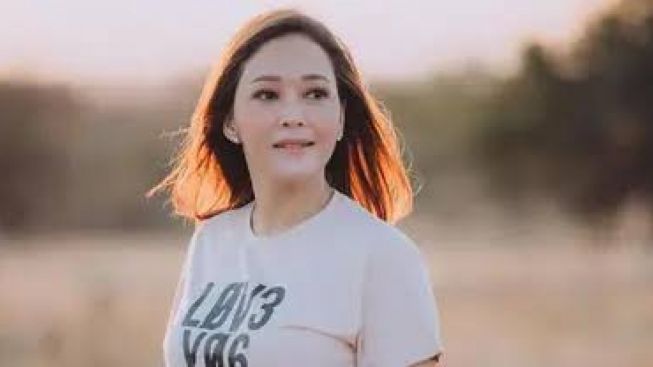Jelang Usia 50 Tahun Maia Estianty Malah Makin 'Kinclong', Ternyata Ada Treatment Khusus