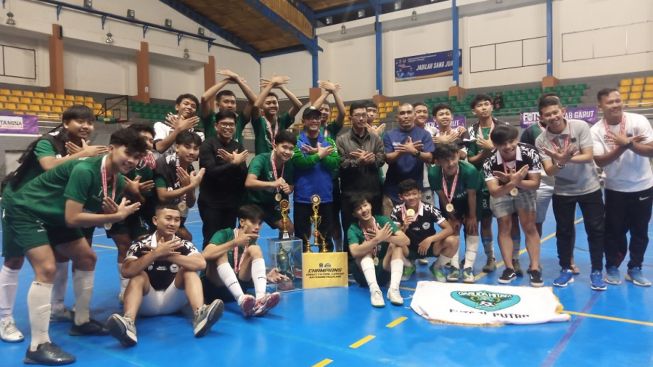 SMKN 1 Garut Juara Liga 1 Futsal Pelajar Garut Tahun 2023