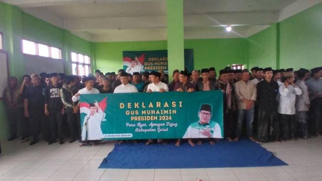 Ratusan Ajengan Kampung di Sukaresmi Garut Deklarasikan Gus Muhaimin Presiden 2024