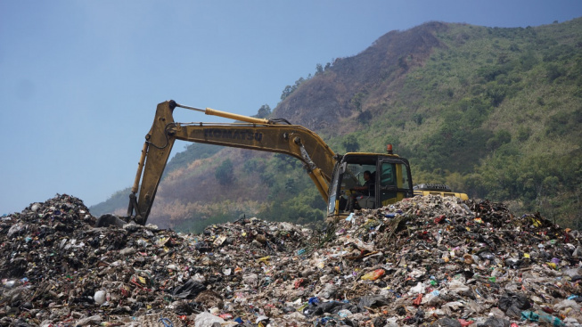 TPA Pasir Bajing Menggunung, Kadis LH Garut Minta Warga Kelola Sampah di Rumah