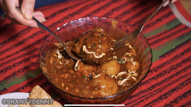 Bakso Ciwang Mang Ono, Bakso Viral di Garut di Datangi Oleh Artis dan Seleb Ibu Kota