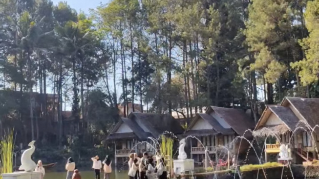 Kampung Sampireun Resort Garut, Tempat Staycation Nuansa Perkampungan Khas