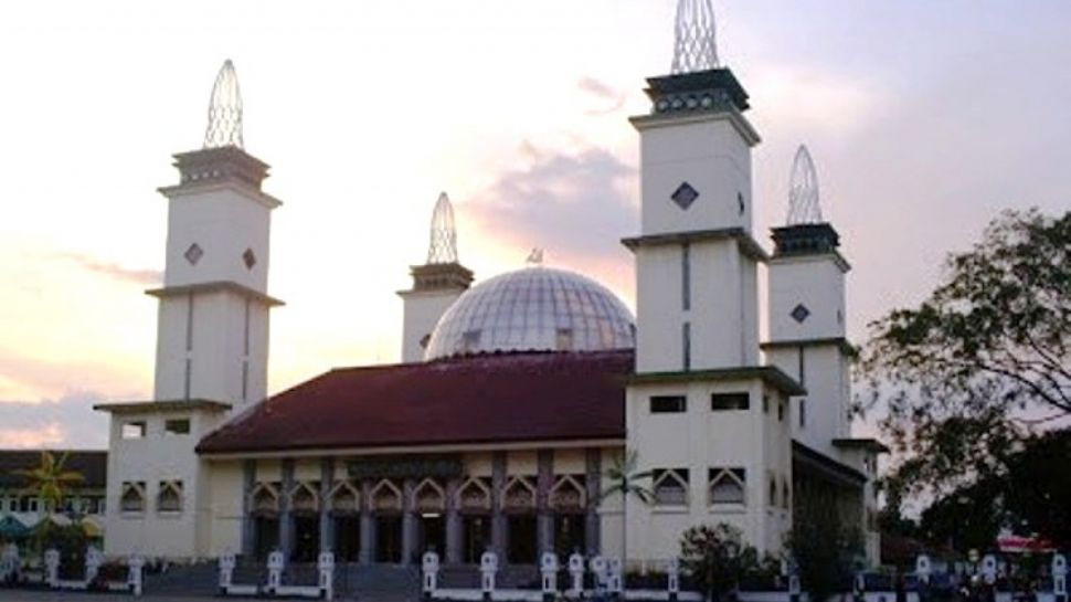 1 masjid agung garut