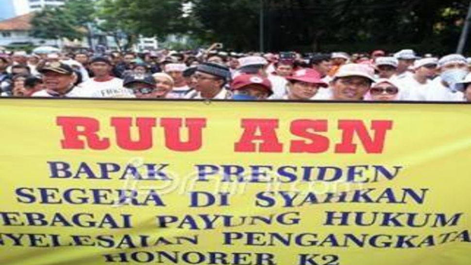 Revisi UU ASN Masuk Prolegnas 2023, Honorer K2 Maluku Utara Sebut Hanya