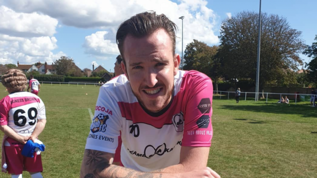 Danny McLaughlin dianggap mirip Harry Kane [The Sun]