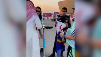 Berburu Simbol LGBT, Polisi Qatar Malah Tangkap Wanita yang Bawa Bendera Negara Ini