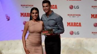 Georgina Rodriguez Ngamuk Gara-gara Cristiano Ronaldo Dicadangkan, Sindir Fernando Santos