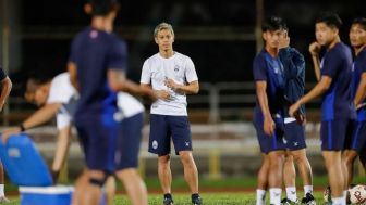 Keisuke Honda Klaim Hotel Tim Kamboja Diteror Penelepon Misterius, Netizen: Jangan Fitnah, Kalo Takut Bilang!