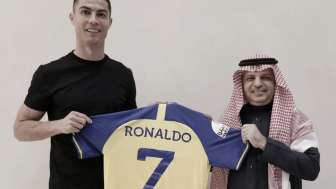 Gila! Gabung ke Al Nassr, Gaji Cristiano Ronaldo Hampir Menyamai Uang Sitaan Koruptor Surya Darmadi