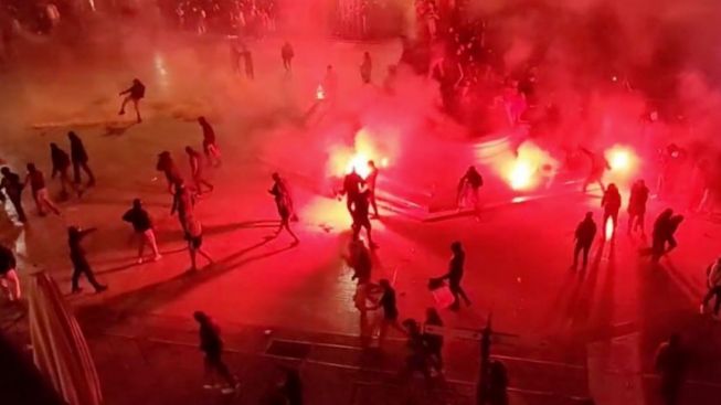 Fans Prancis dan Maroko Terlibat Bentrokan Usai Pertandingan Berakhir