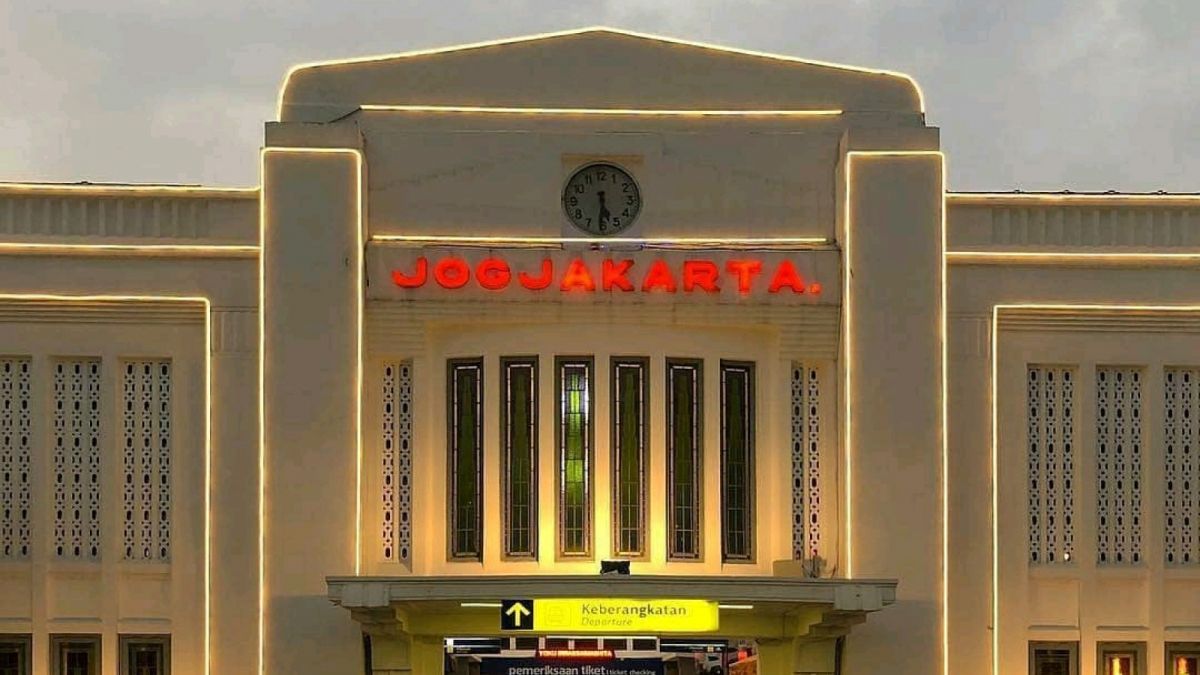 Cuplikan film Kembang Semusim 2111Q [Facebook/ KOMUNITAS PECINTA FILM INDONESIA JADUL]