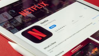 Netflix Turunkan Harga Berlangganan Mulai Hari Ini, Berapa Sih Tarifnya?