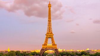 Wah, Ternyata Menara Eiffel Butuh Perbaikan Serius karena Berkarat