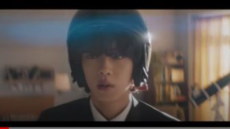 Jin BTS Rilis MV The Astronaut, Lagu Solo Pertamanya yang Berkolaborasi dengan Coldplay