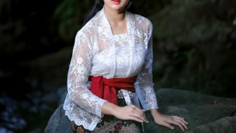 Sejarah Kebaya, Pakaian Tradisional yang Identik dengan Wanita Indonesia