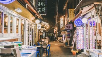 Jadi Salah Satu Distrik Populer di Korea Selatan, Apa Saja Keunikan Itaewon?
