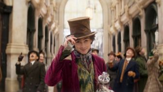 Timothee Chalamet Tampil Nyentrik, Berikut Sinopsis Film Wonka dan Pemainnya