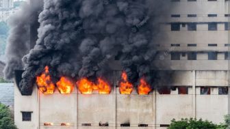 Jangan Panik, Lakukan Hal Ini Saat Terjadi Kebakaran di Gedung Bertingkat