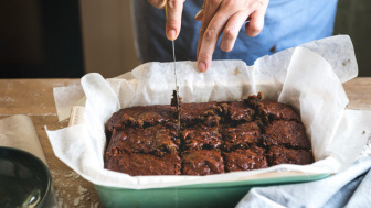 Resep Kue Brownies Kukus, Mudah Dibikin dan Dijamin Lezat