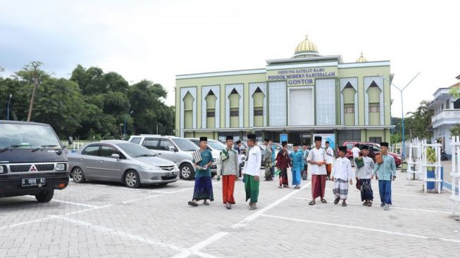 Muncul Kasus Penganiayaan Sebabkan Santri Meninggal, Ini Sejarah Pondok Pesantren Gontor