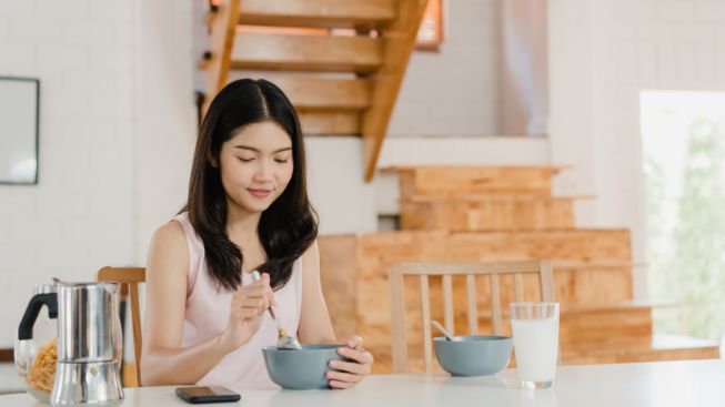 Jangan Asal, Pahami Aturan Jam Makan Agar Metabolisme Tubuh Tetap Terjaga