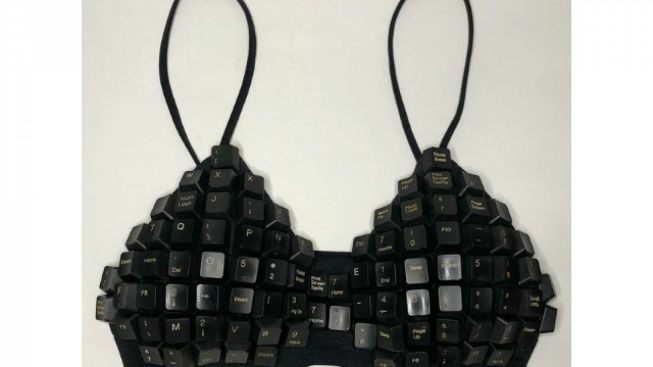 Out of The Box, Bra Keyboard Viral Ternyata Buatan Seniman Indonesia