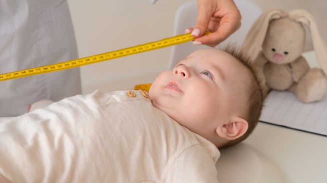 Waspada Bahaya Obesitas pada Bayi, Berikut Penyebabnya