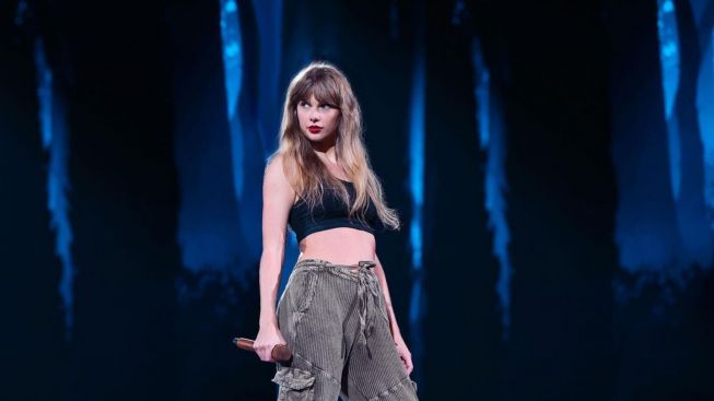 Mengawali The Eras Tour, Taylor Swift Kejutkan Fans dengan Rilis Empat Lagu