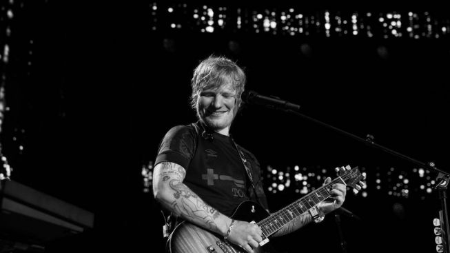 Ed Sheeran Bakal Stop Bermusik kalau Thinking Out Loud Terbukti Plagiat