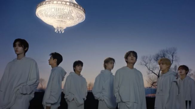 Lirik Lagu Bite Me ENHYPEN yang Jadi Trending YouTube